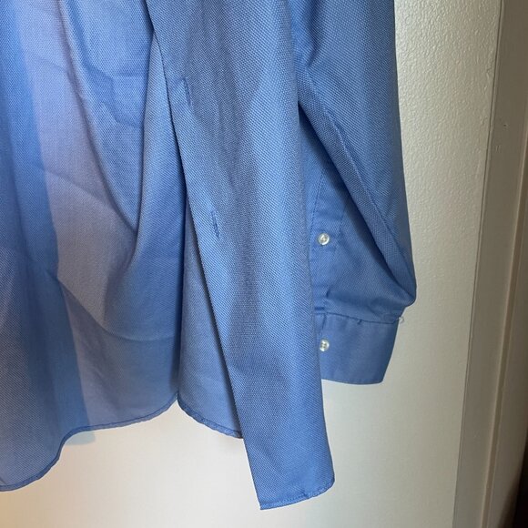 17.5 34/35 Van Heusen Pique Wrinkle Free Blue Button Down - Picture 5 of 6